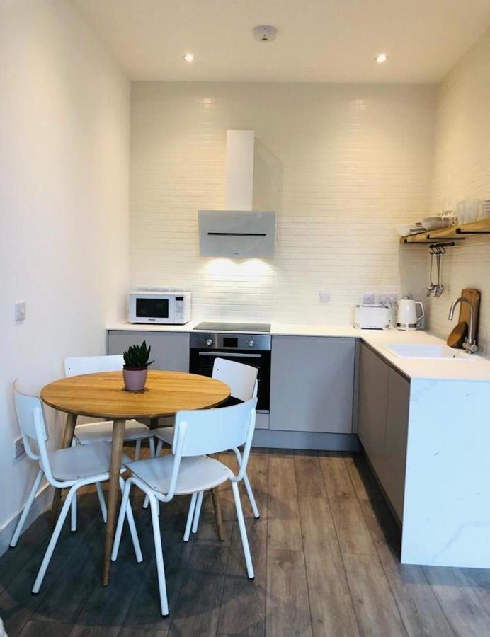 See Our Amazing Score At The Kepties - 5 X Luxurious Serviced Apartments - With Gardens - Fully Equipped - Free Parking - By Orion Short Stays - See Our Other Individual Listings --- This Is For Brand Awareness Only --- Arbroath Bagian luar foto